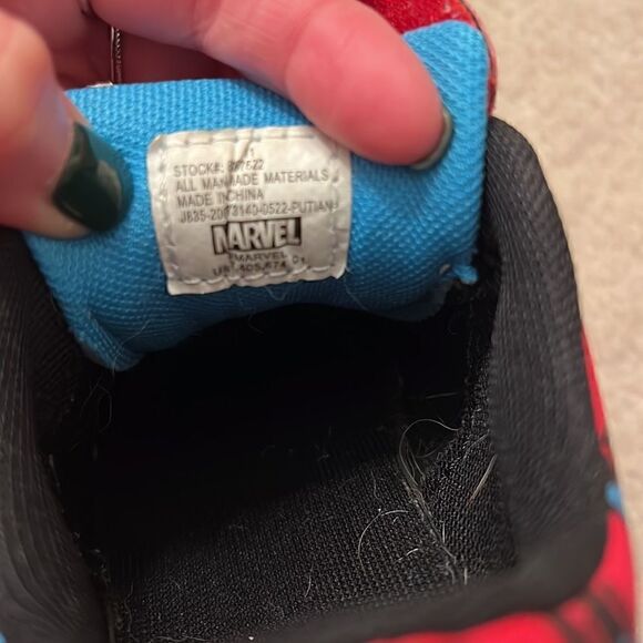 Toddler Marvel Spiderman Shoes Size 11 - Picture 3 of 4